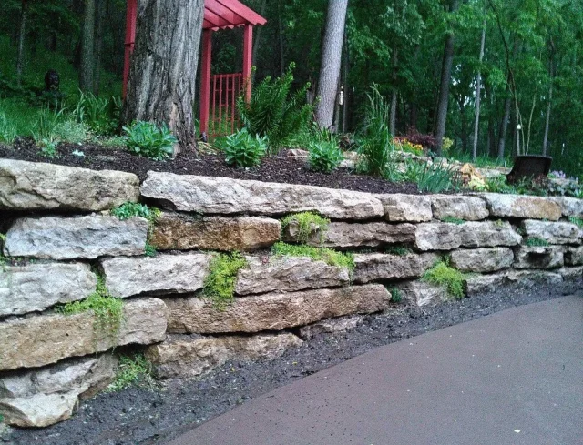 Natural Stone or Boulder Walls