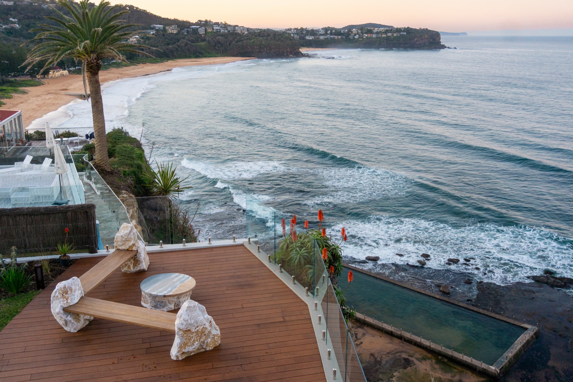 coastal-landscaping-avalon-palm-beach Coastal landscaping with ocean views near Avalon and Palm Beach