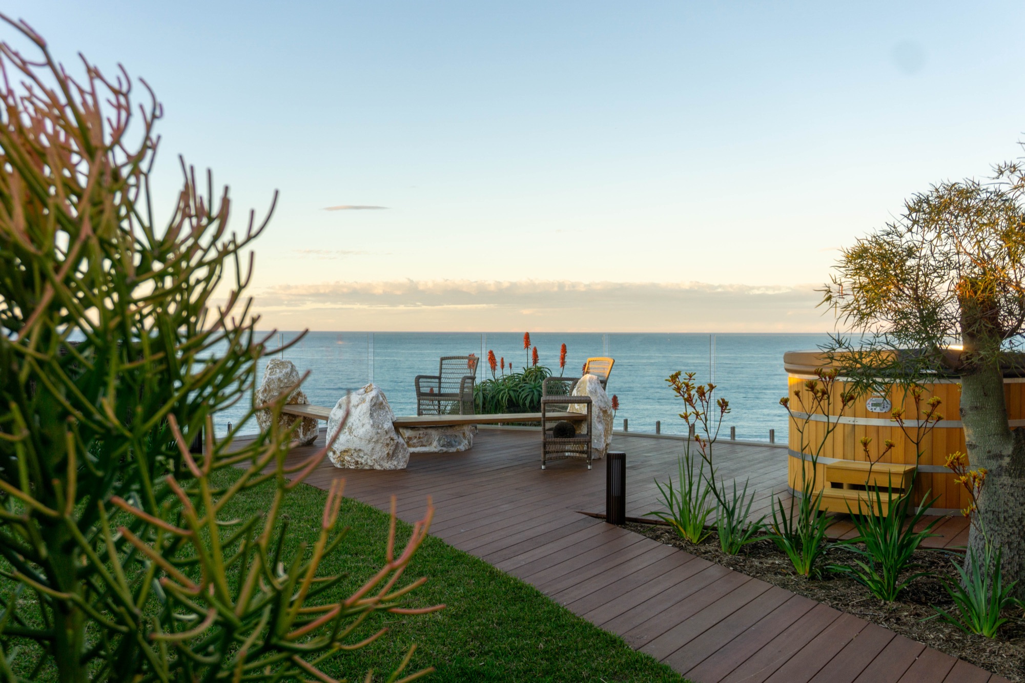 oceanfront-deck-landscaping-northern-beaches Oceanfront timber deck and garden landscaping in the Northern Beaches