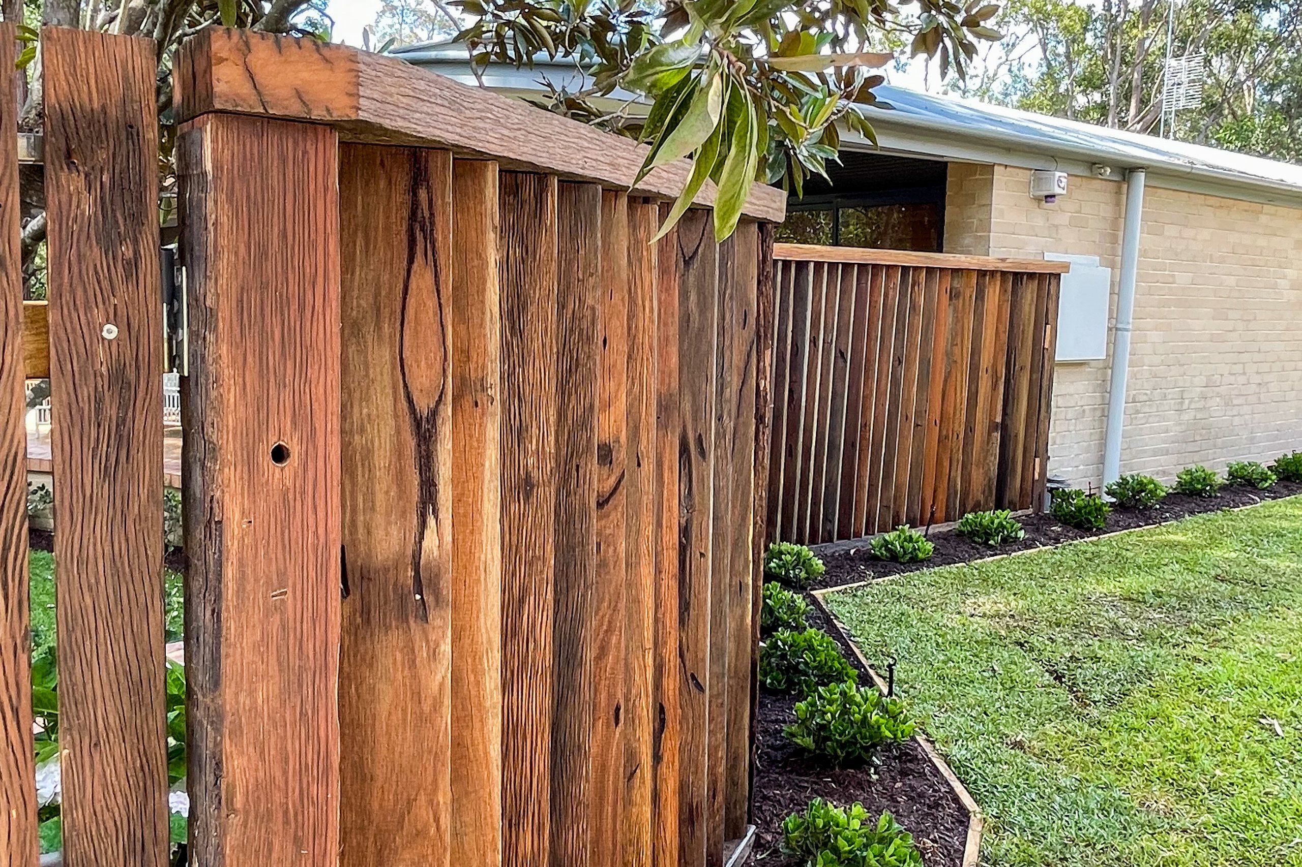 Timber sleeper retaining wall northern beaches, Mother Nature's Landscapes